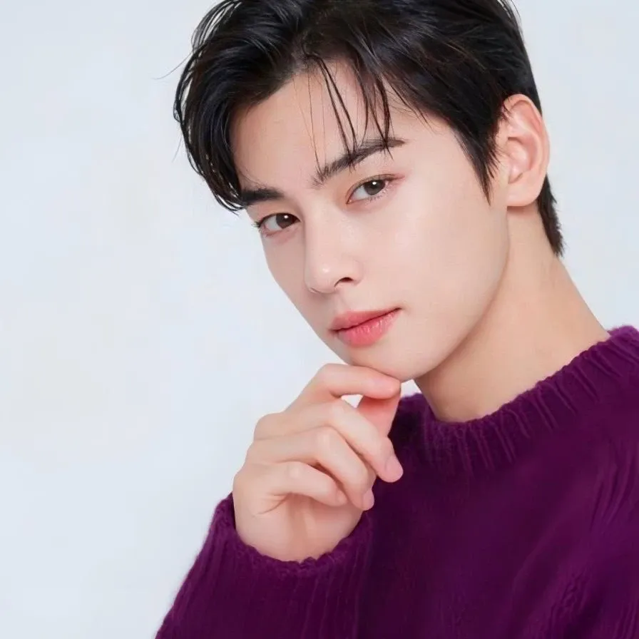 Recent activity shot of Eunwoo (ASTRO)
