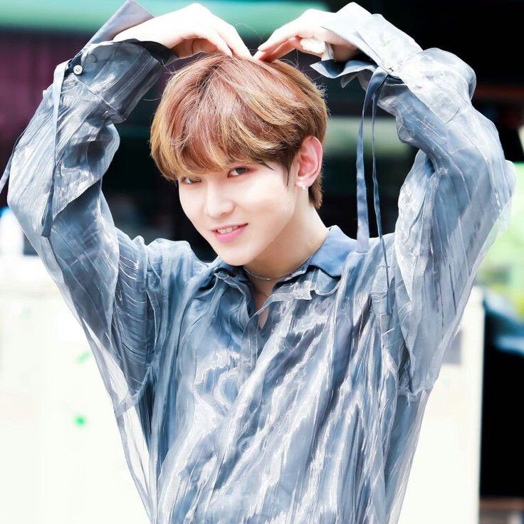 Momen yang diabadikan oleh penggemar ATEEZ
