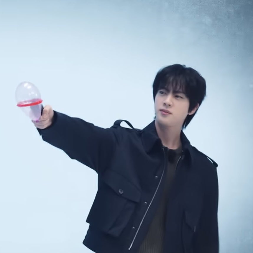 진 (방탄소년단) 최근 활동샷