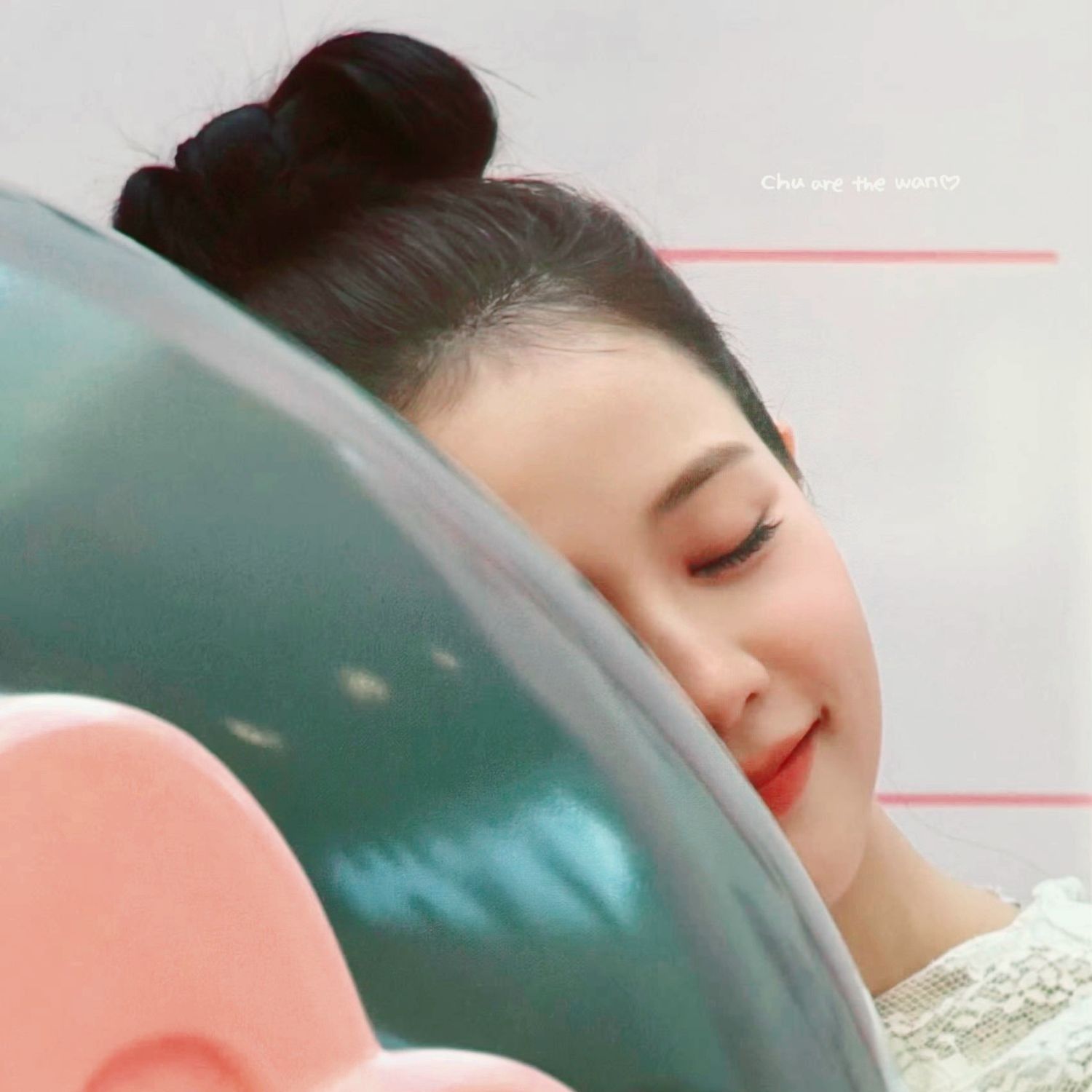 Behind-the-scenes cut of Jisoo (BLACKPINK)