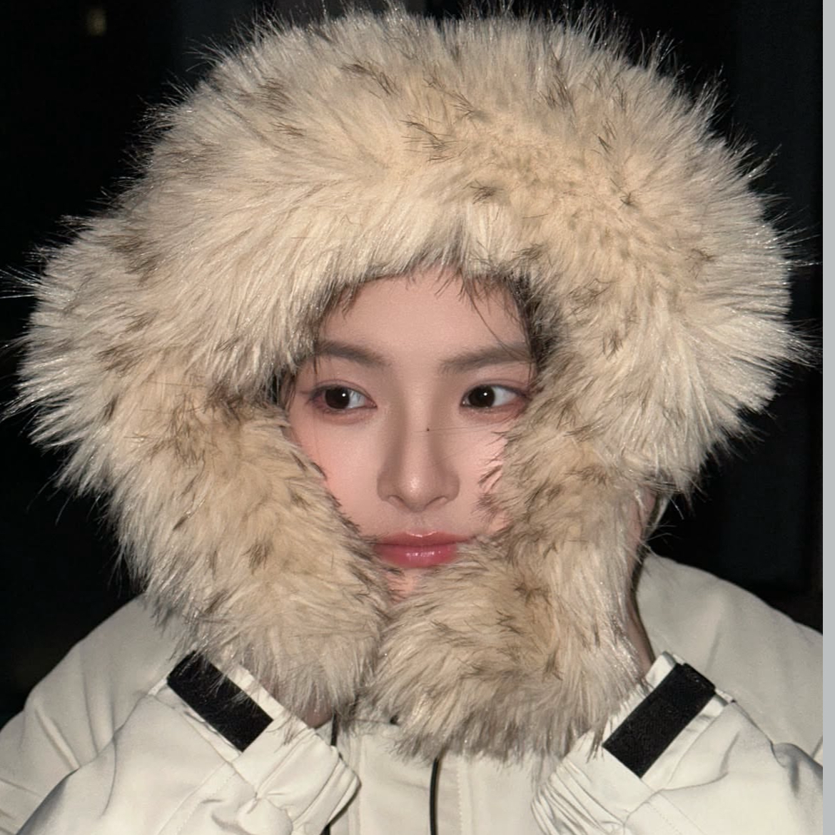 Latest photo of Yiren