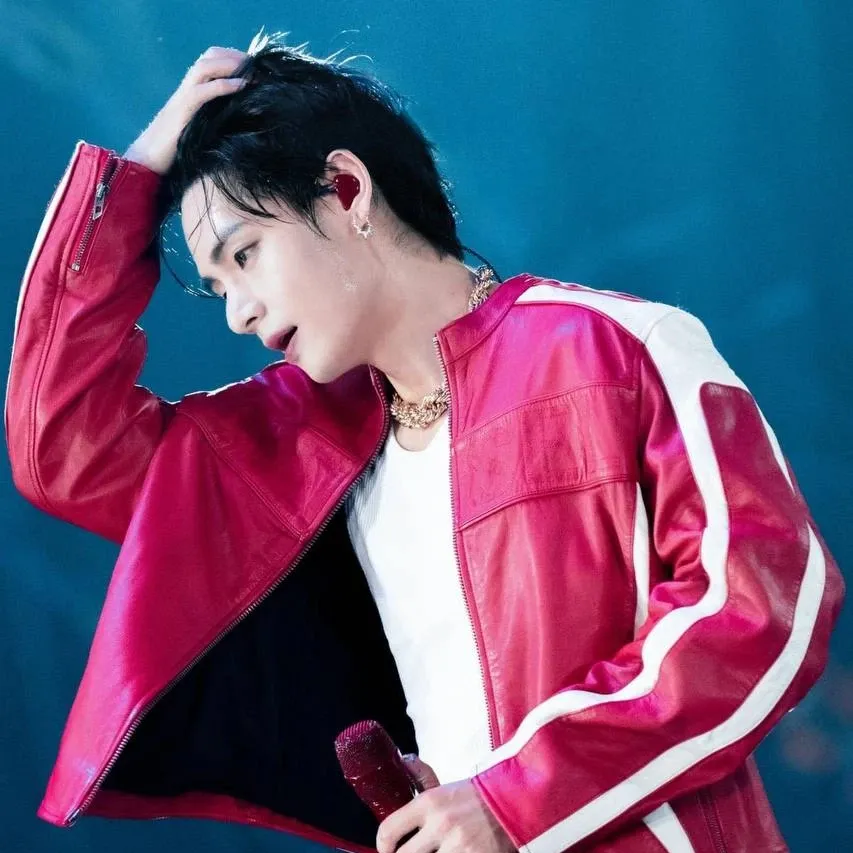 뷔 (방탄소년단) 팬이 찍은 순간