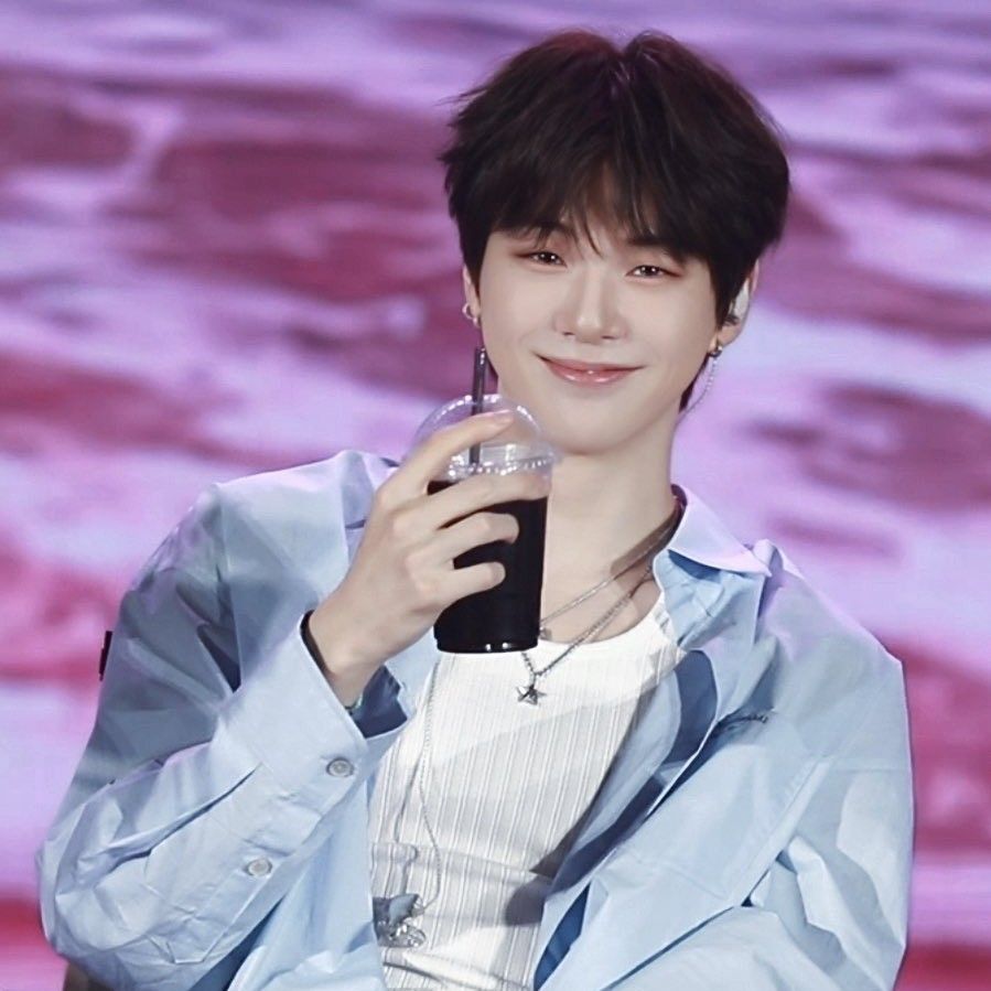 A moment captured by Kang Daniel's fan