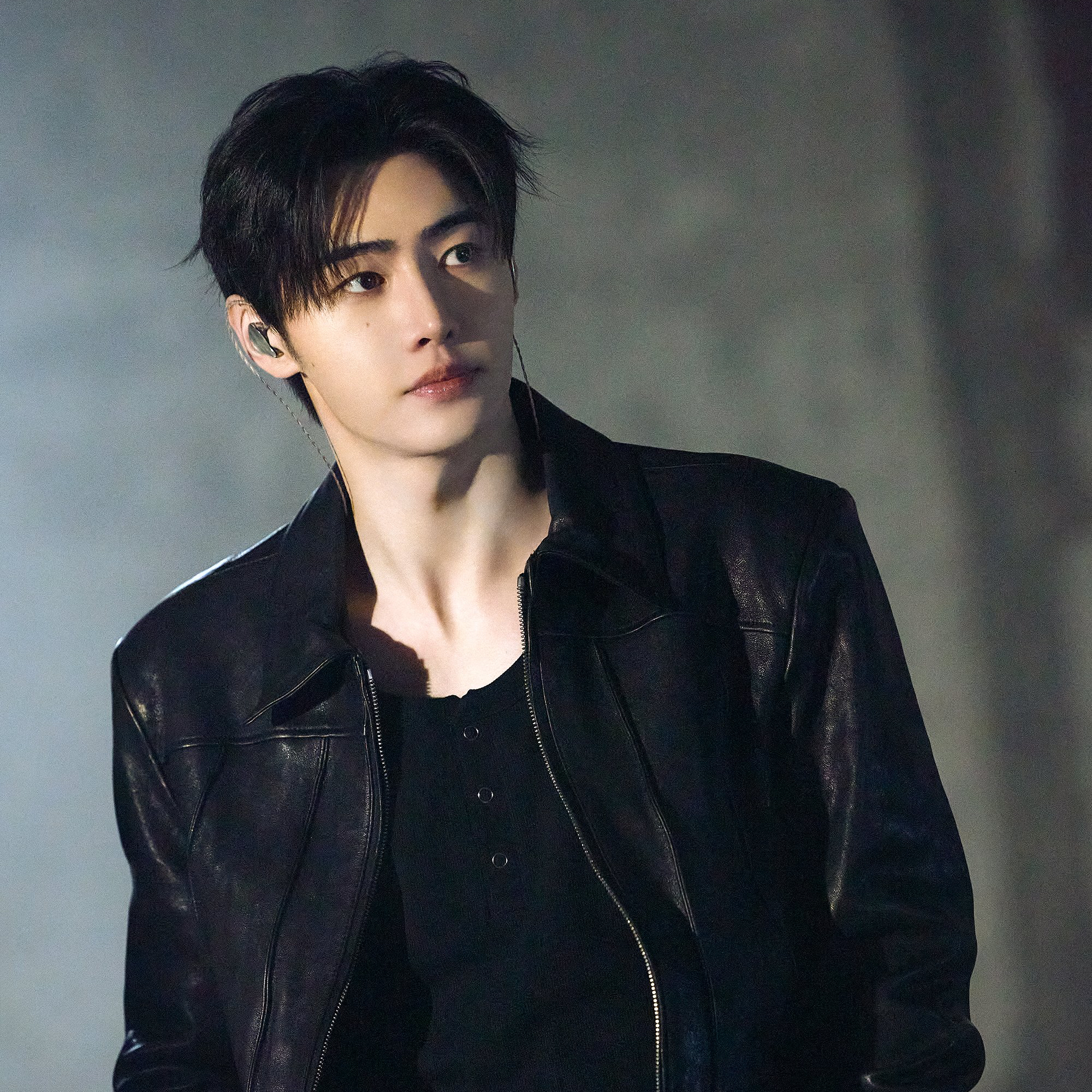 成训 (ENHYPEN)的幕后花絮