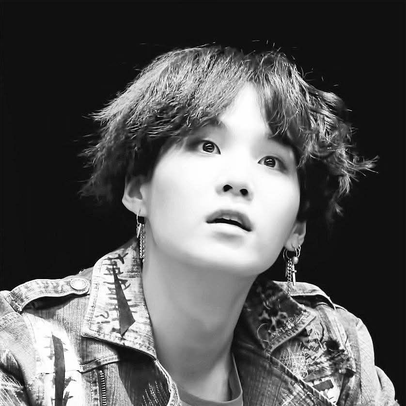 슈가 (방탄소년단) 최근 활동샷