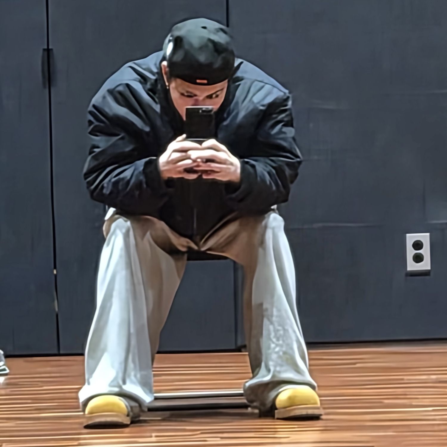 Latest photo of Jungwon (ENHYPEN)