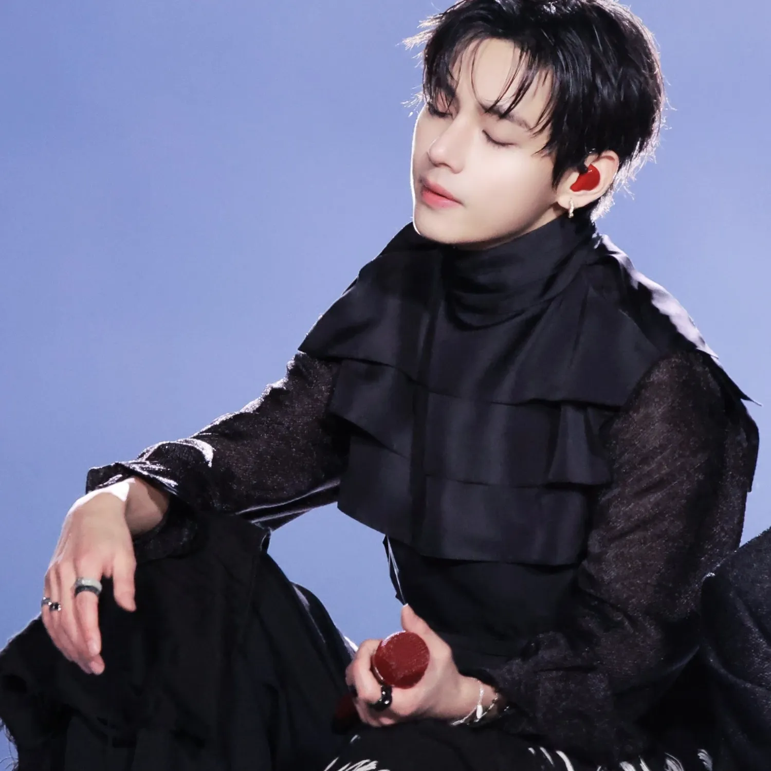 뷔 (방탄소년단)의 비하인드 컷