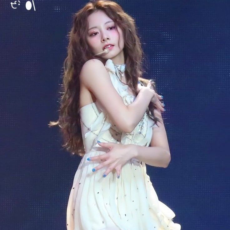 Recent activity shot of Tzuyu (TWICE)