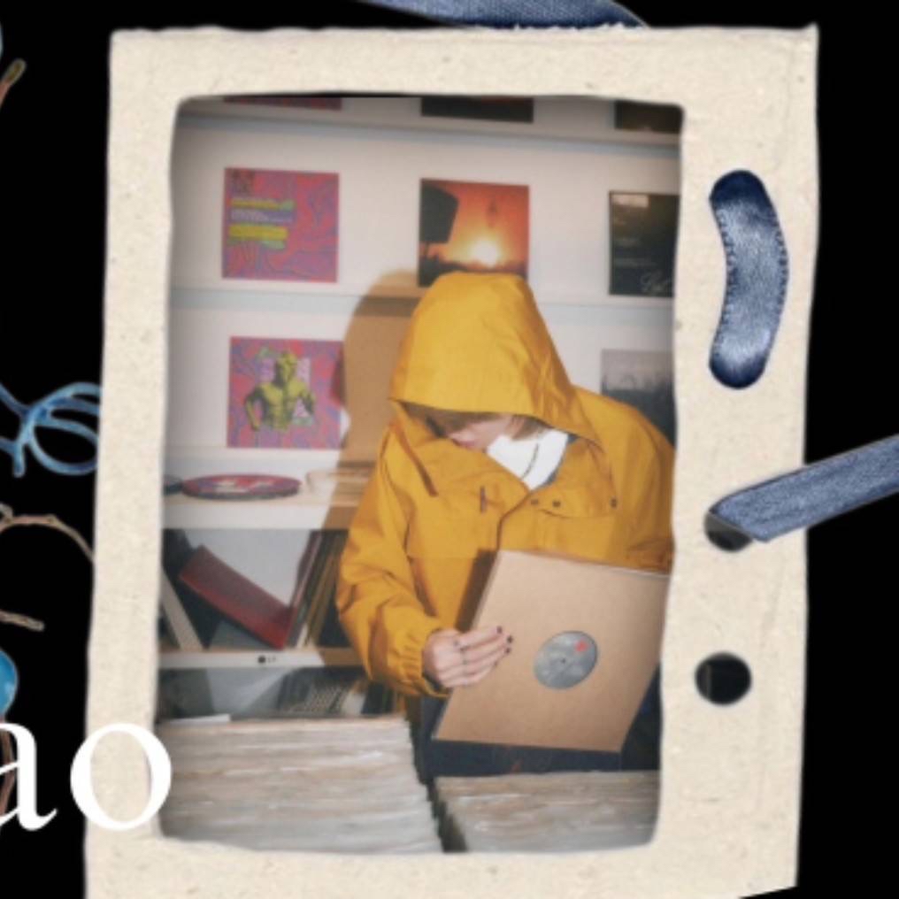 Behind-the-scenes cut of The 8 (SEVENTEEN)