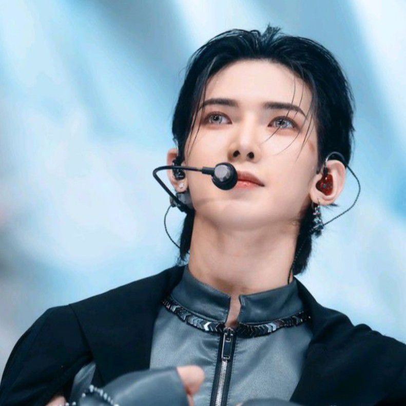 Latest photo of Yeosang (ATEEZ)