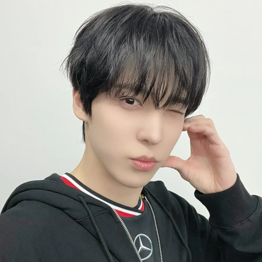 에이티즈 최근 활동샷