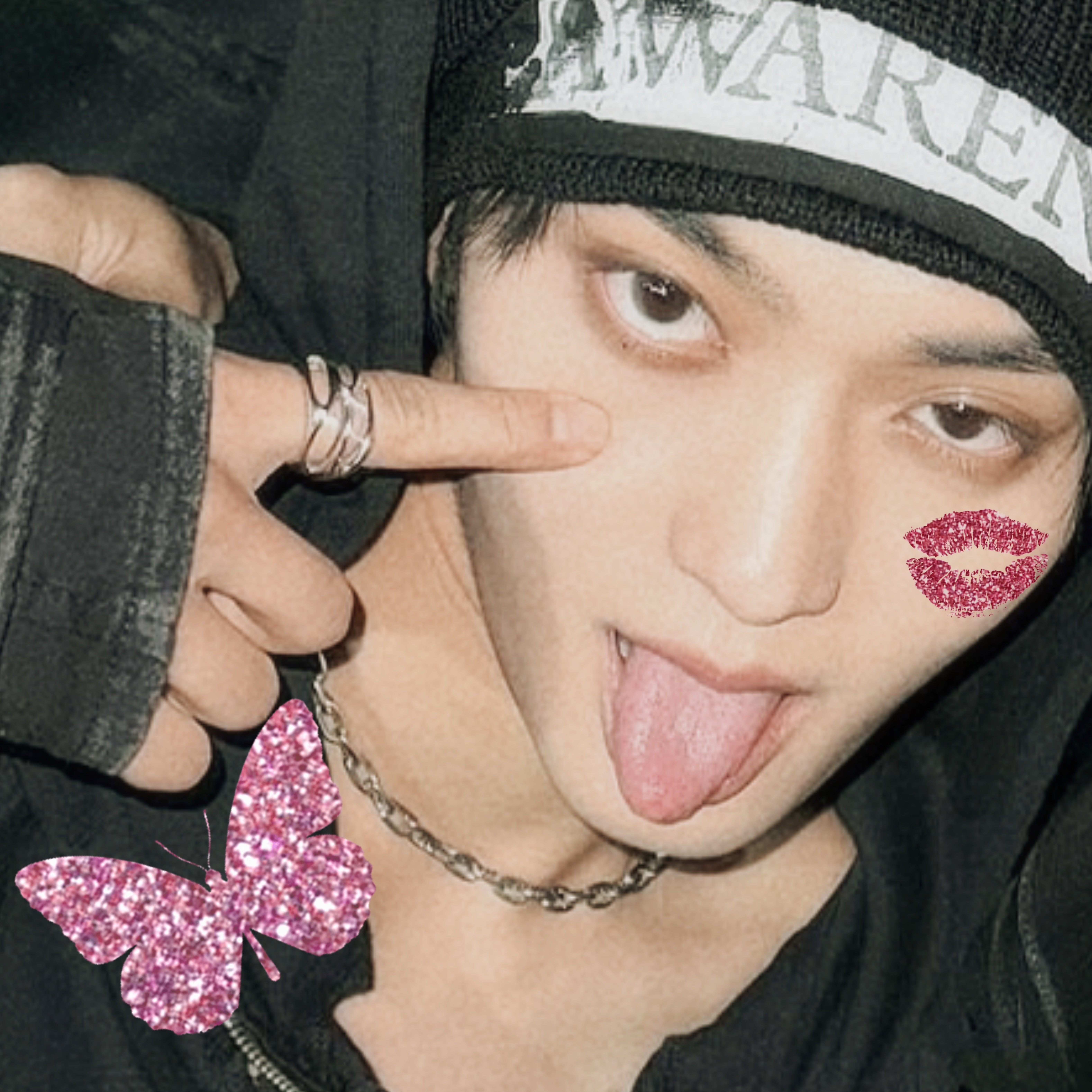 Latest photo of Taeyoung (CRAVITY)
