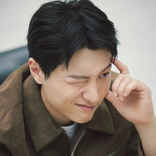 A moment captured by WOODZ's fan