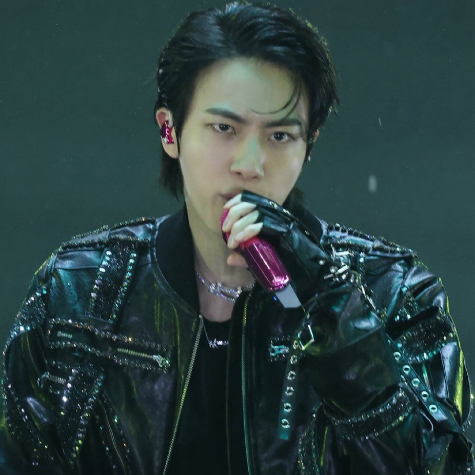 Foto terbaru Jin (BTS)