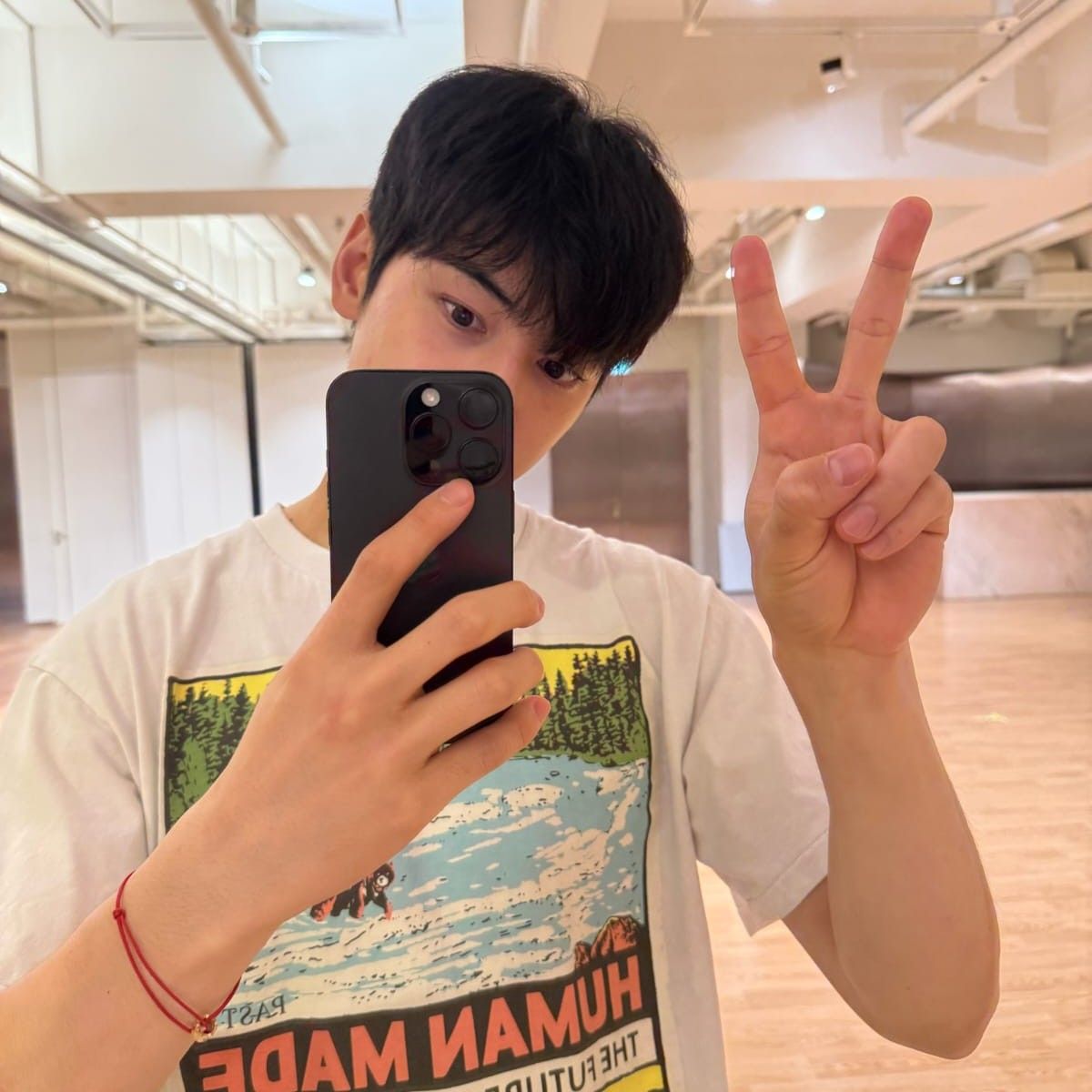 Foto aktivitas terbaru ASTRO