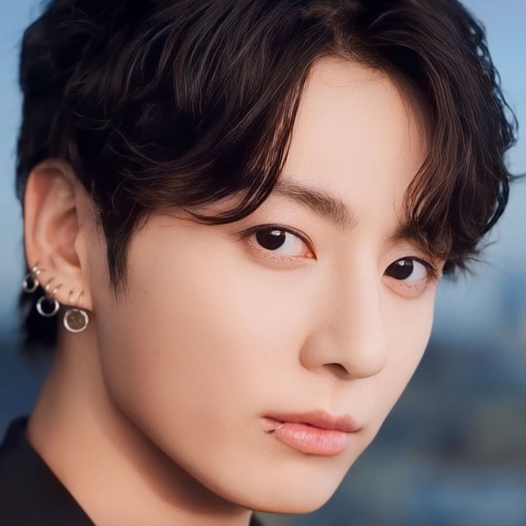 Latest photo of Jungkook (BTS)