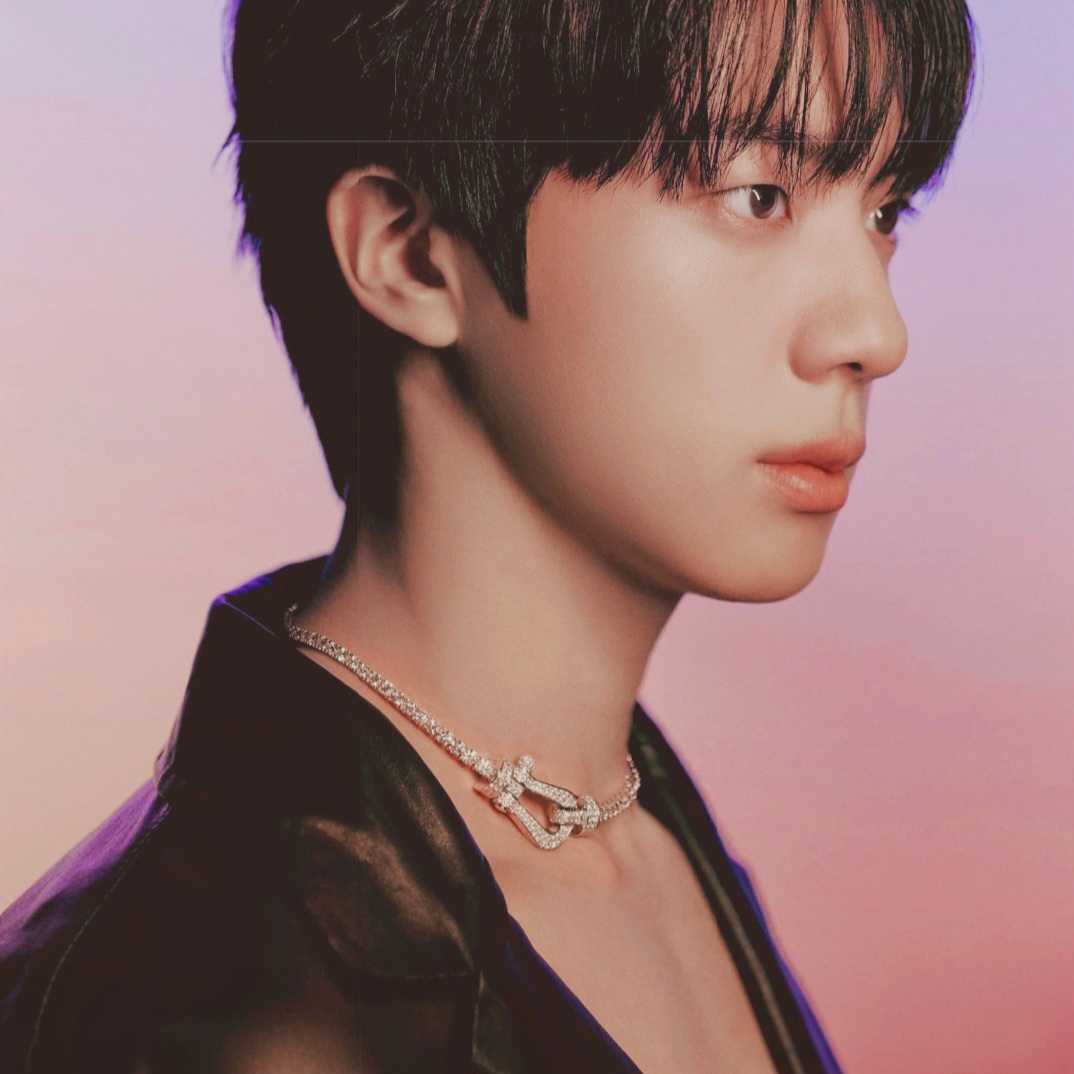 진 (방탄소년단)의 비하인드 컷