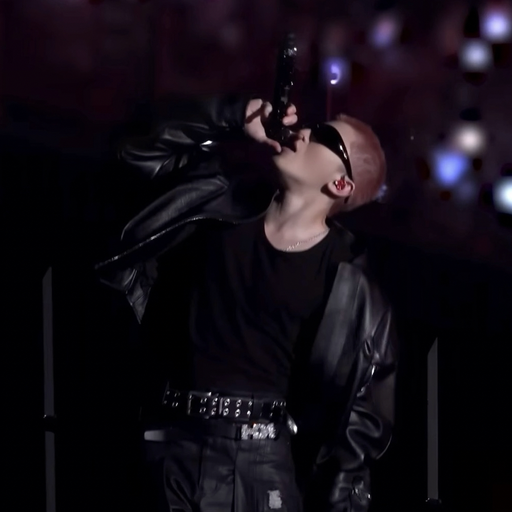 Latest photo of Woozi (SEVENTEEN)