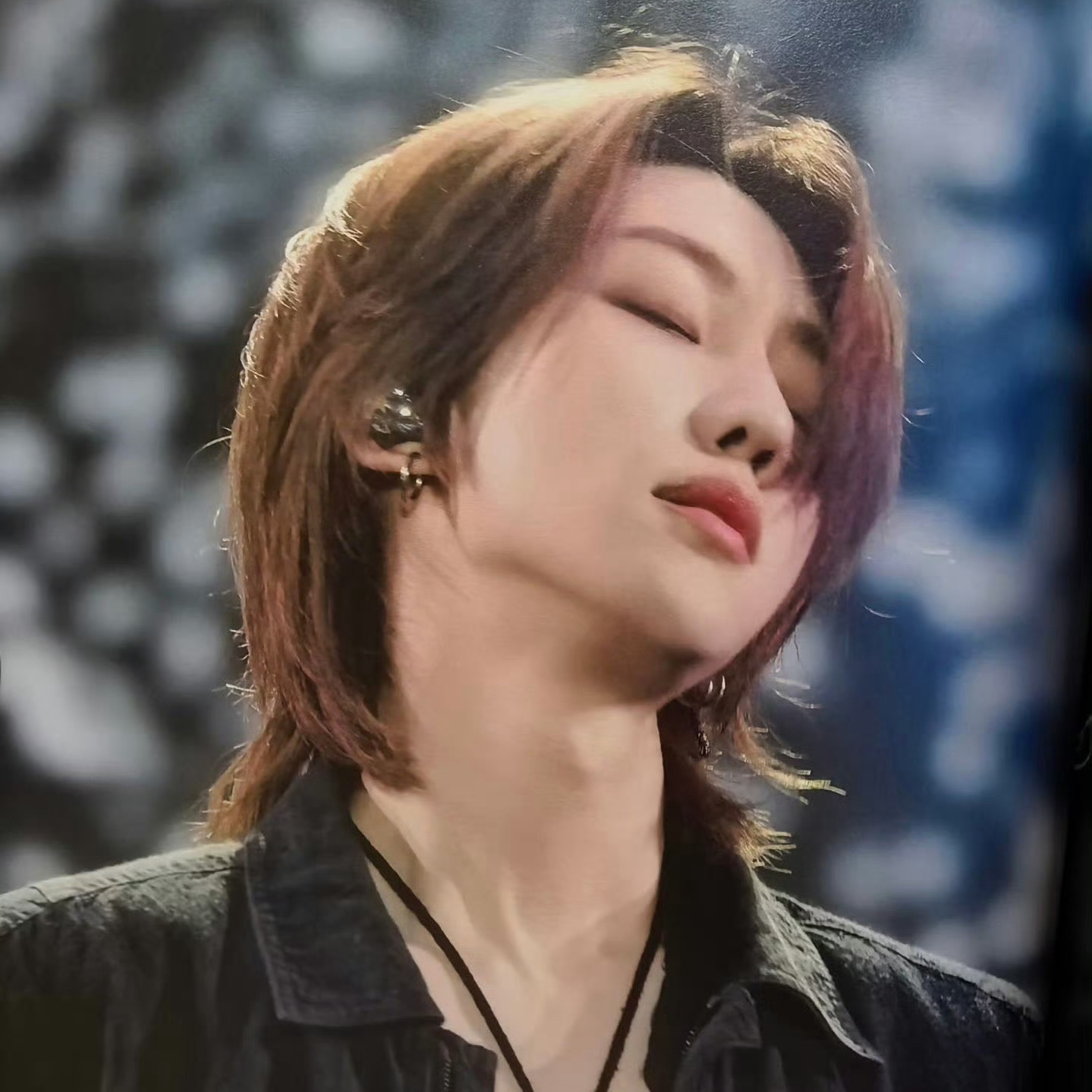 Behind-the-scenes cut of The 8 (SEVENTEEN)