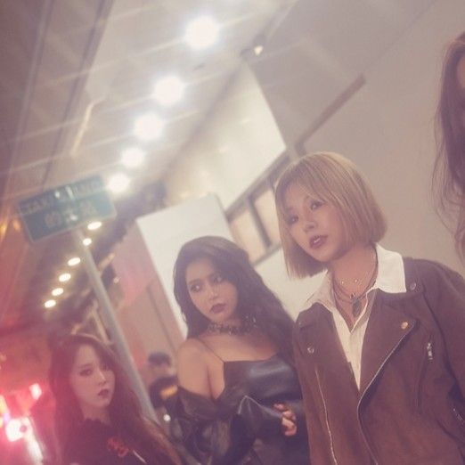 Latest photo of MAMAMOO