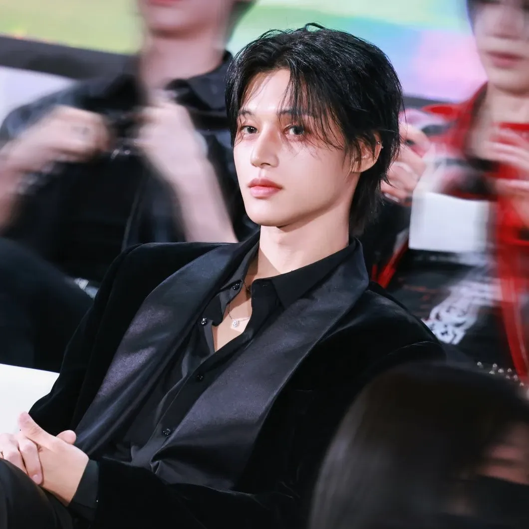 Latest photo of Wooyoung (ATEEZ)