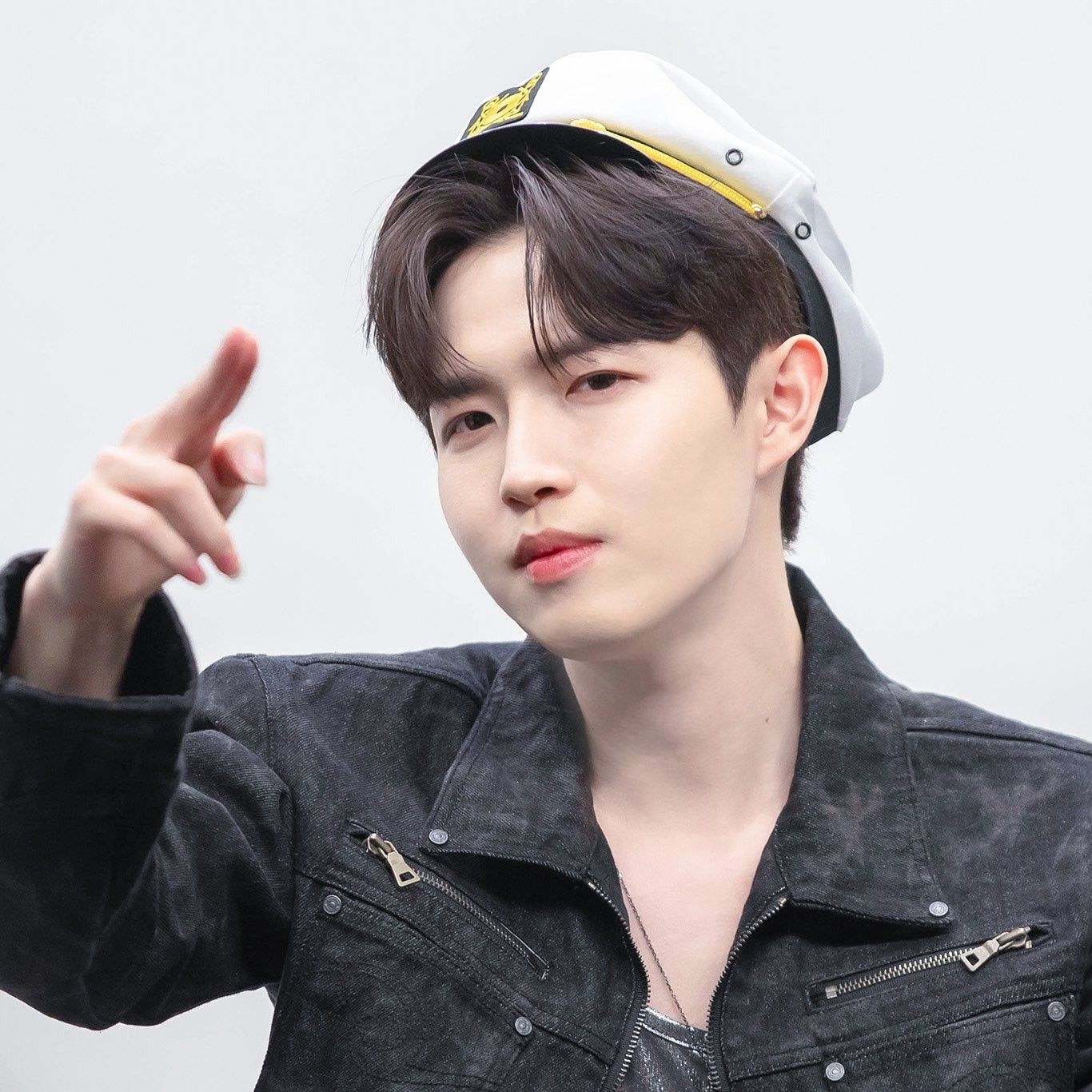 A moment captured by Kim Jaehwan's fan