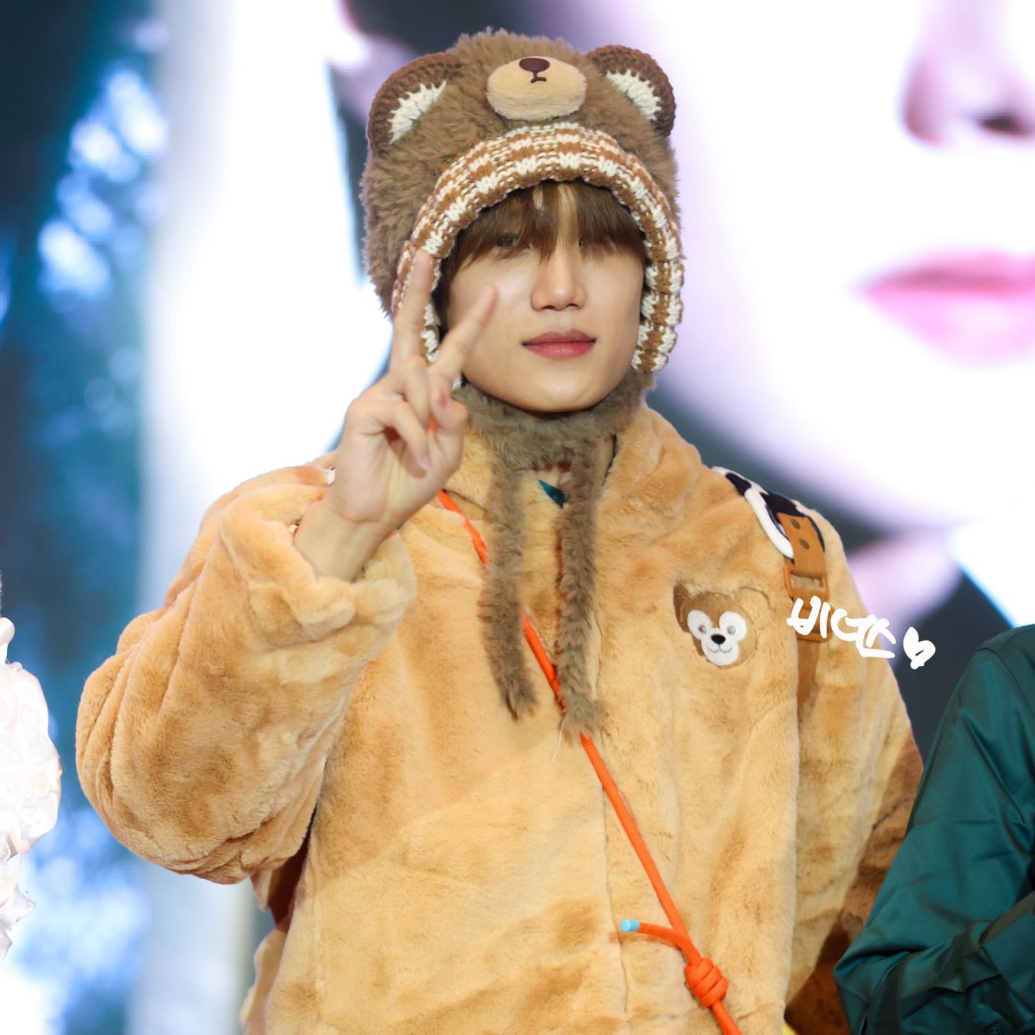 Kai (EXO)的幕後花絮