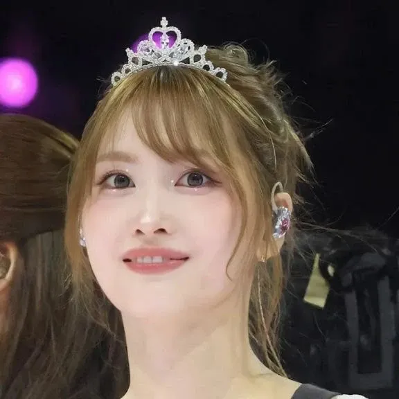 Momo (TWICE)的最新活動照片