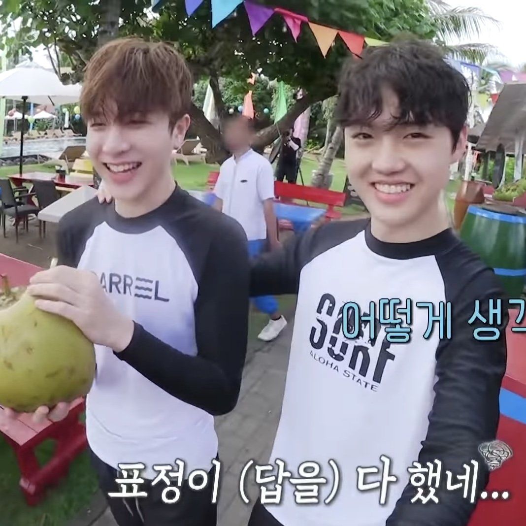 도영 (TREASURE)의 비하인드 컷