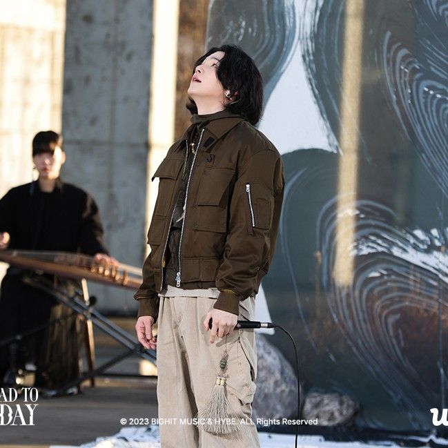 Behind-the-scenes cut of SUGA (BTS)