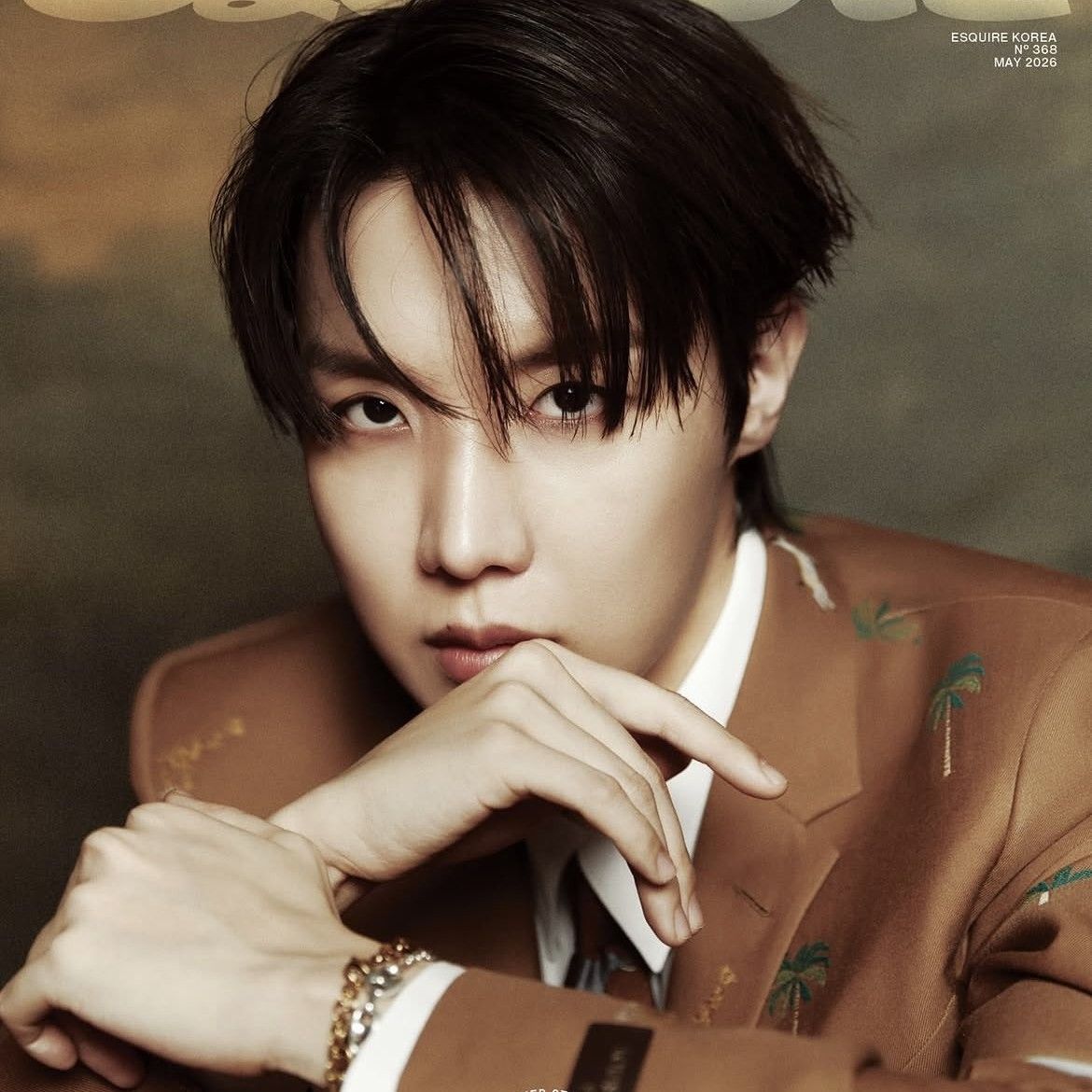 제이홉 (방탄소년단)의 최신 사진