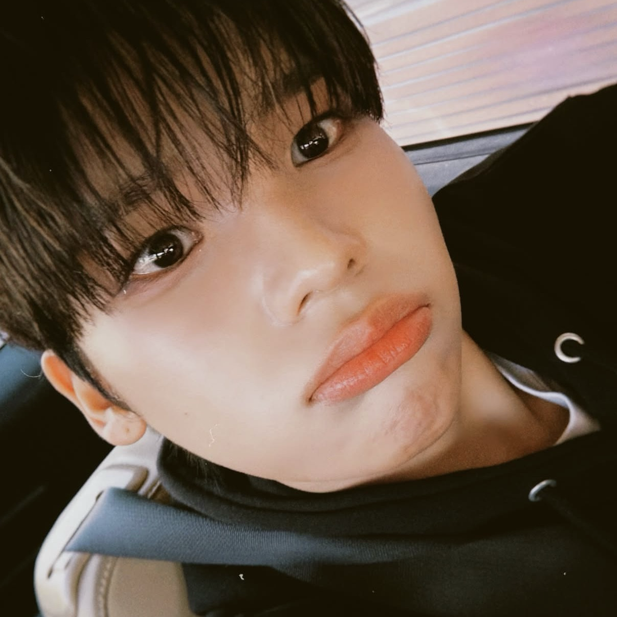 A moment captured by Doha (n.SSign)'s fan