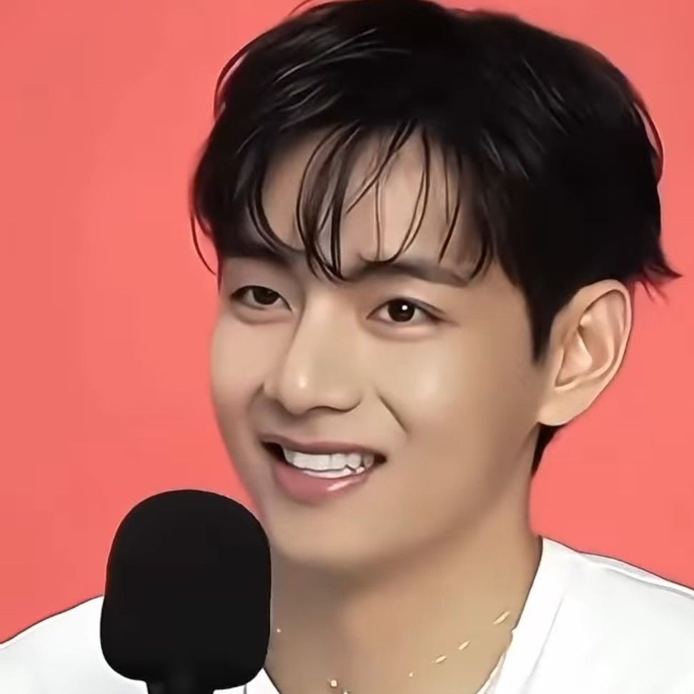 Recent activity shot of V (BTS)