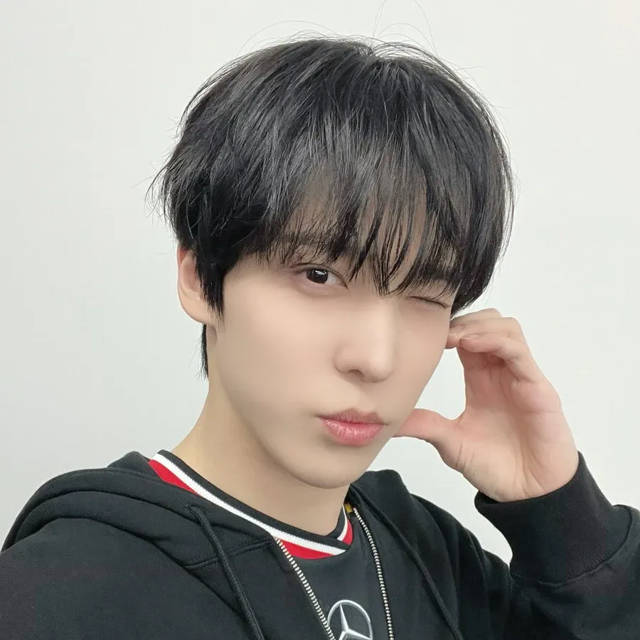 A moment captured by Yunho (ATEEZ)'s fan