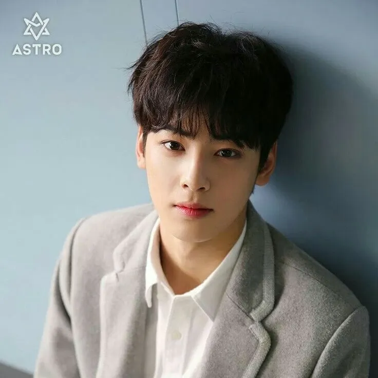 Latest photo of Eunwoo (ASTRO)