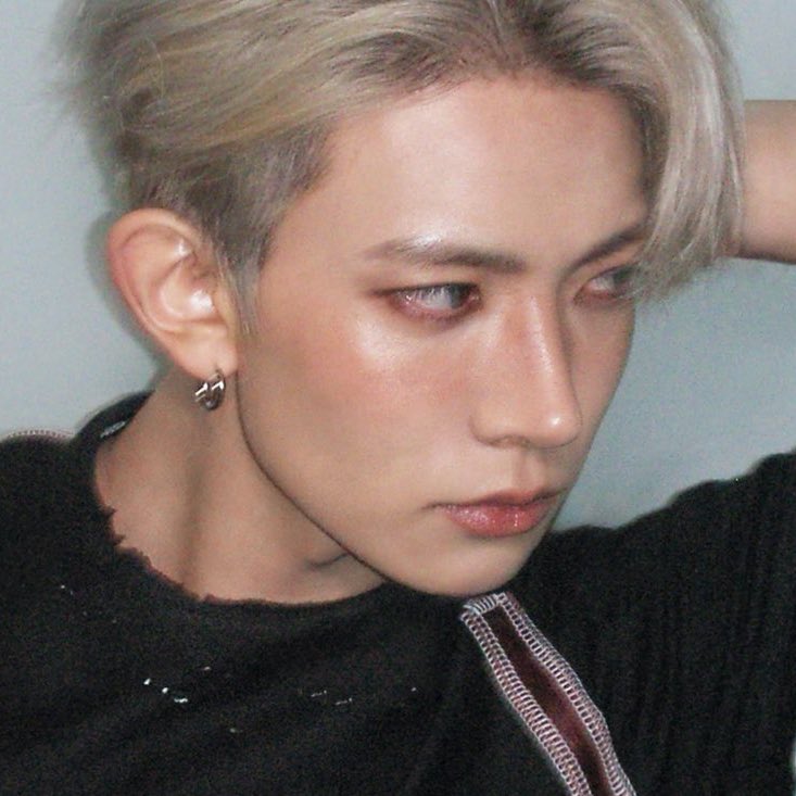 희승 (ENHYPEN) 최근 활동샷