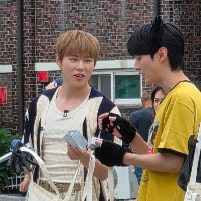 Latest photo of Ha Sungwoon