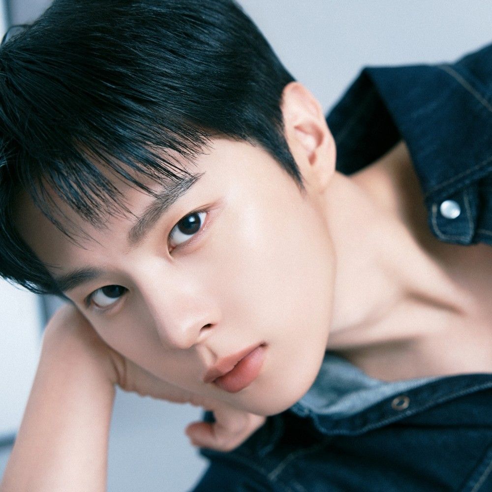 김우석 최근 활동샷