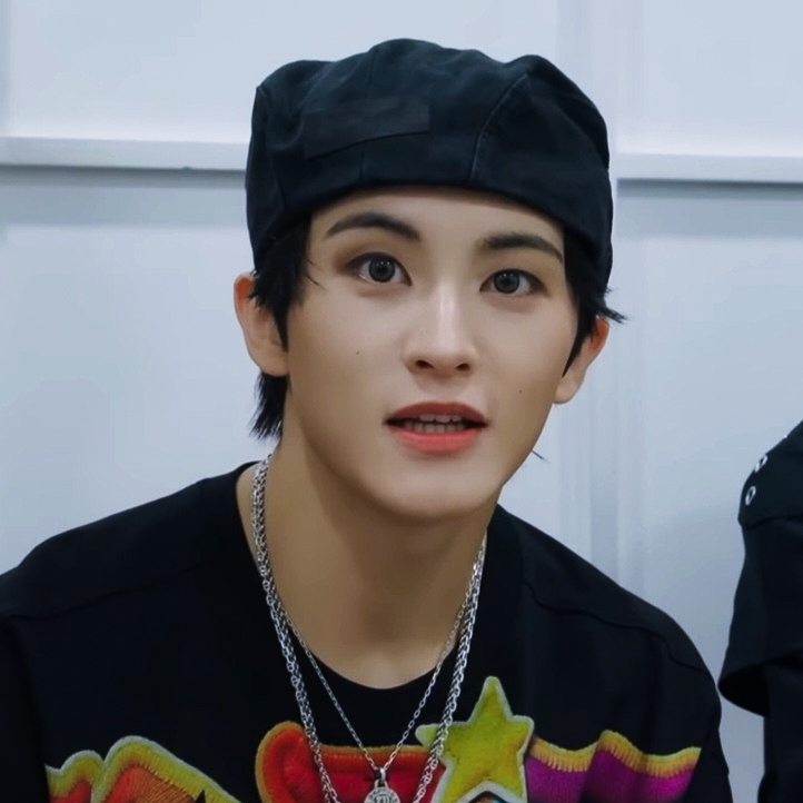 Latest photo of Mark (NCT 127, NCT DREAM)