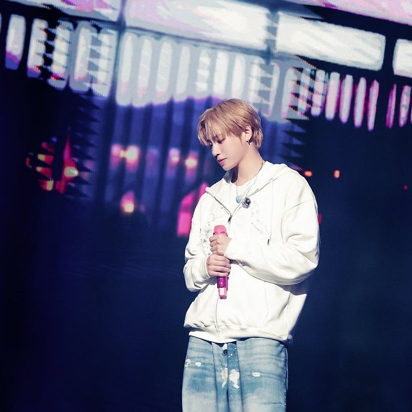 Latest photo of Ha Sungwoon