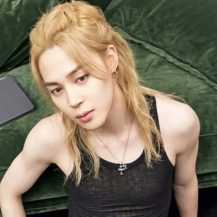 Foto terbaru Jimin (BTS)