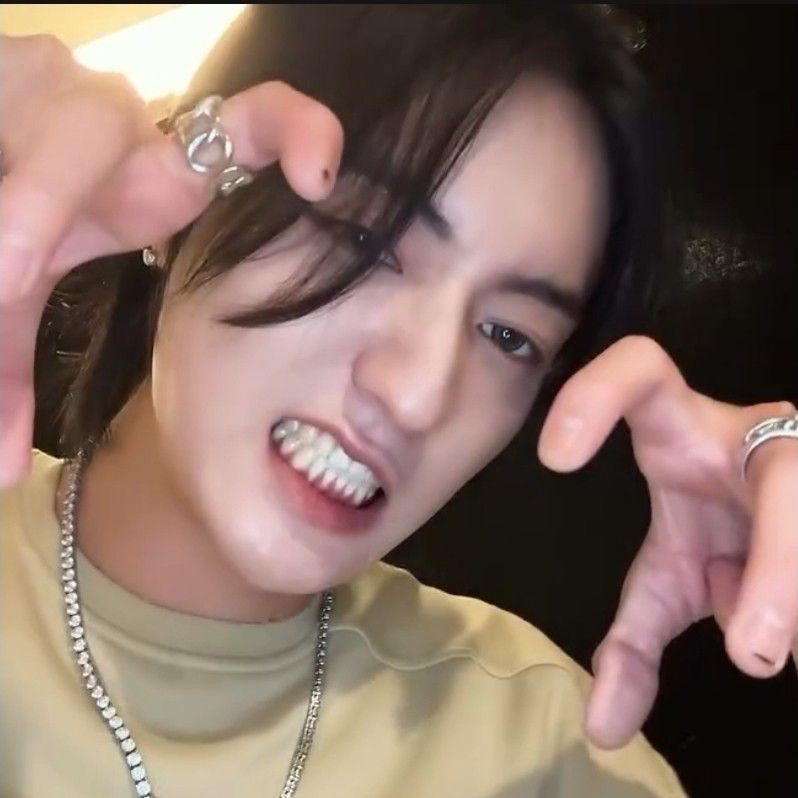 Recent activity shot of Haruto (TREASURE)