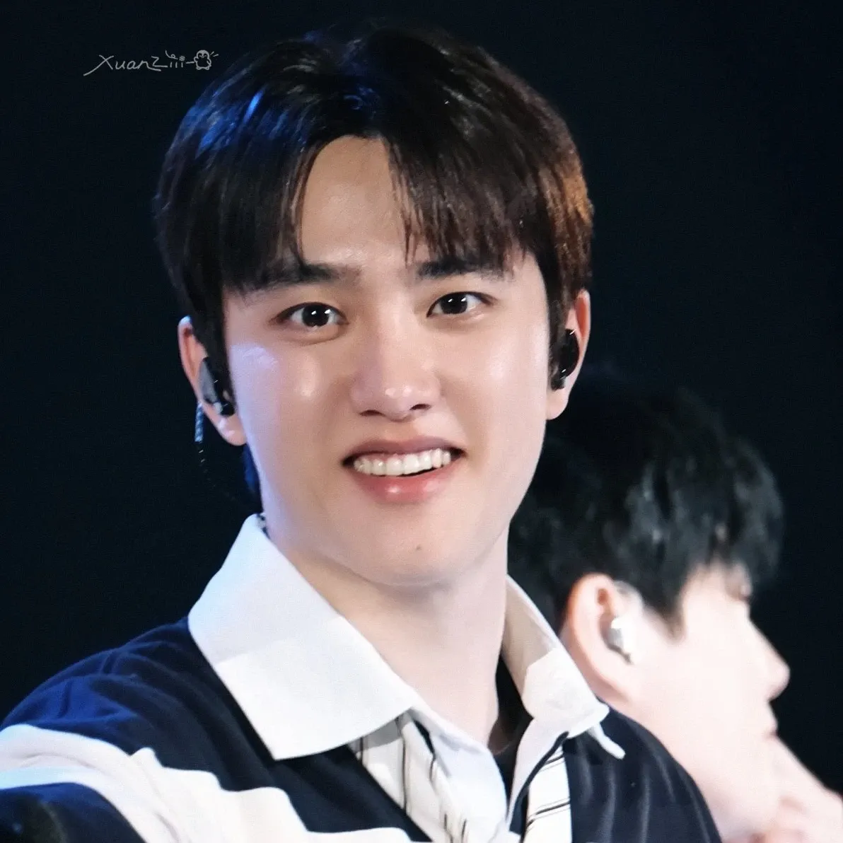 Momen yang diabadikan oleh penggemar D.O. (EXO)