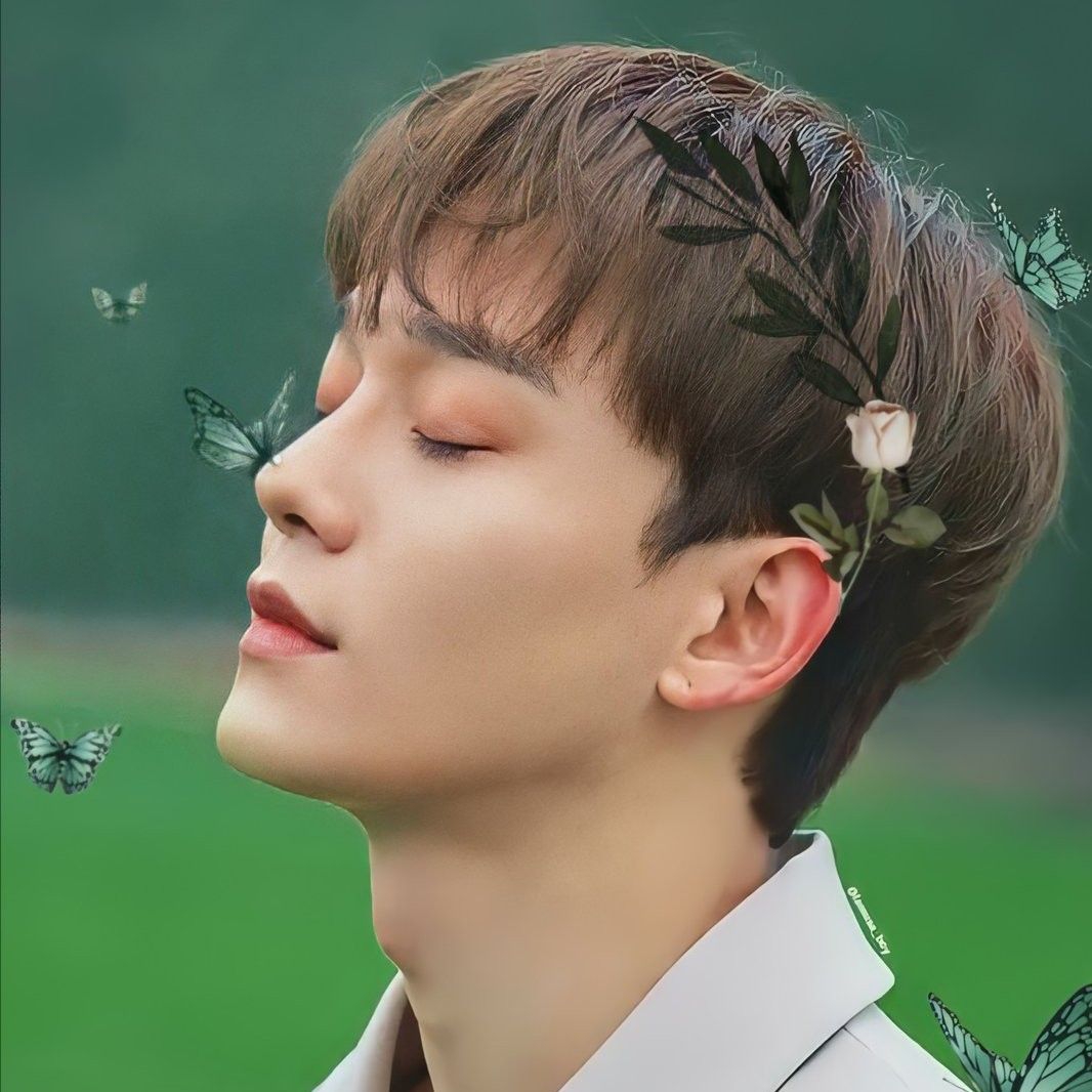 A moment captured by Chen (EXO)'s fan