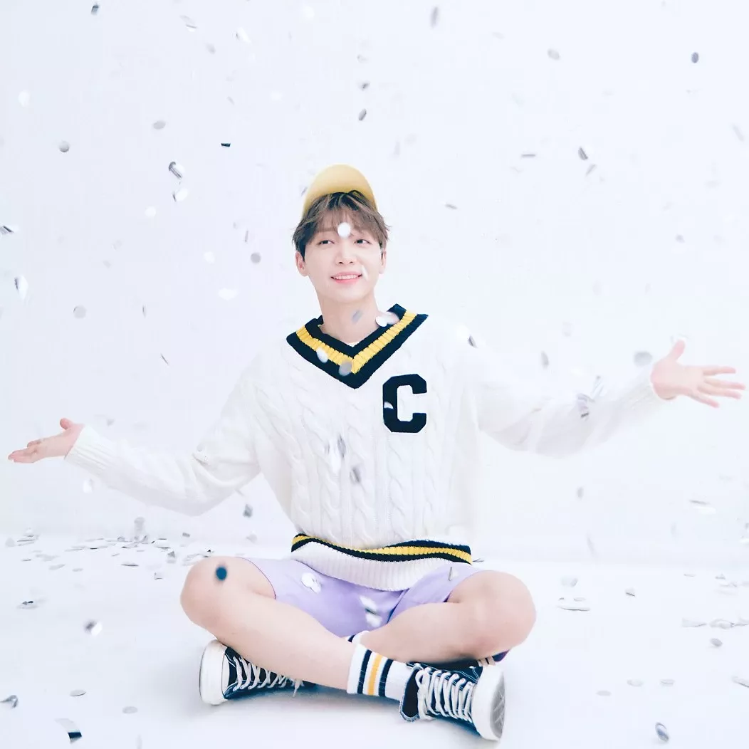 A moment captured by Jeong Sewoon's fan