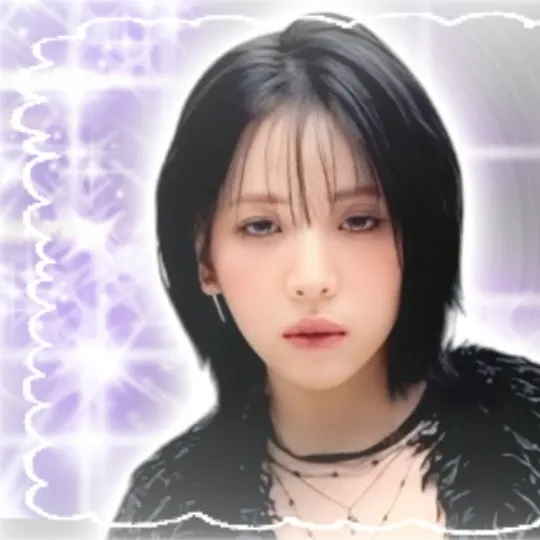 Latest photo of Maya (NiziU)