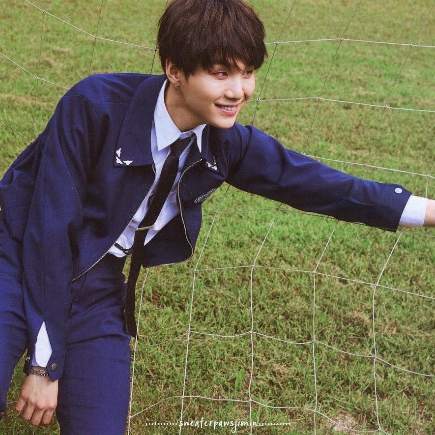 Latest photo of SUGA (BTS)