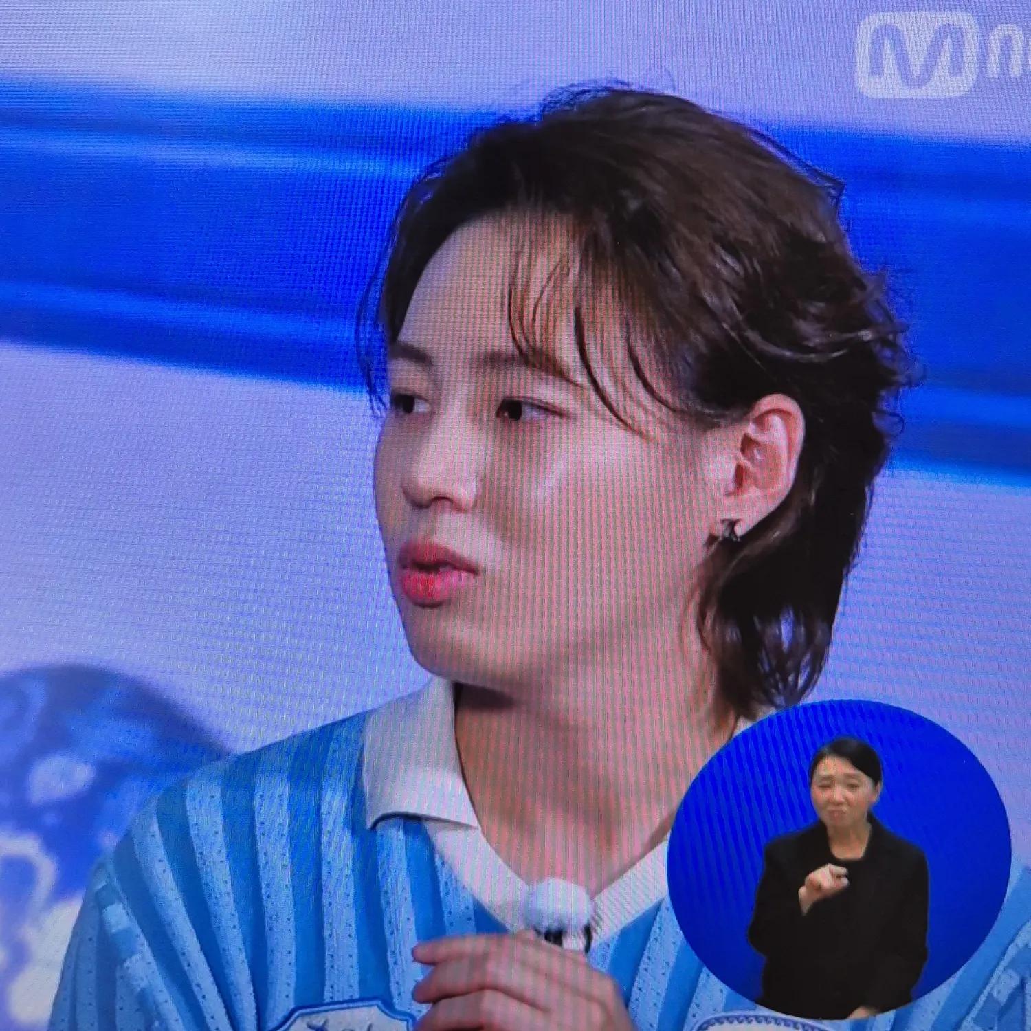 Behind-the-scenes cut of Ha Sungwoon