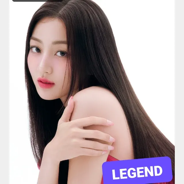 지효 (TWICE) 최근 활동샷