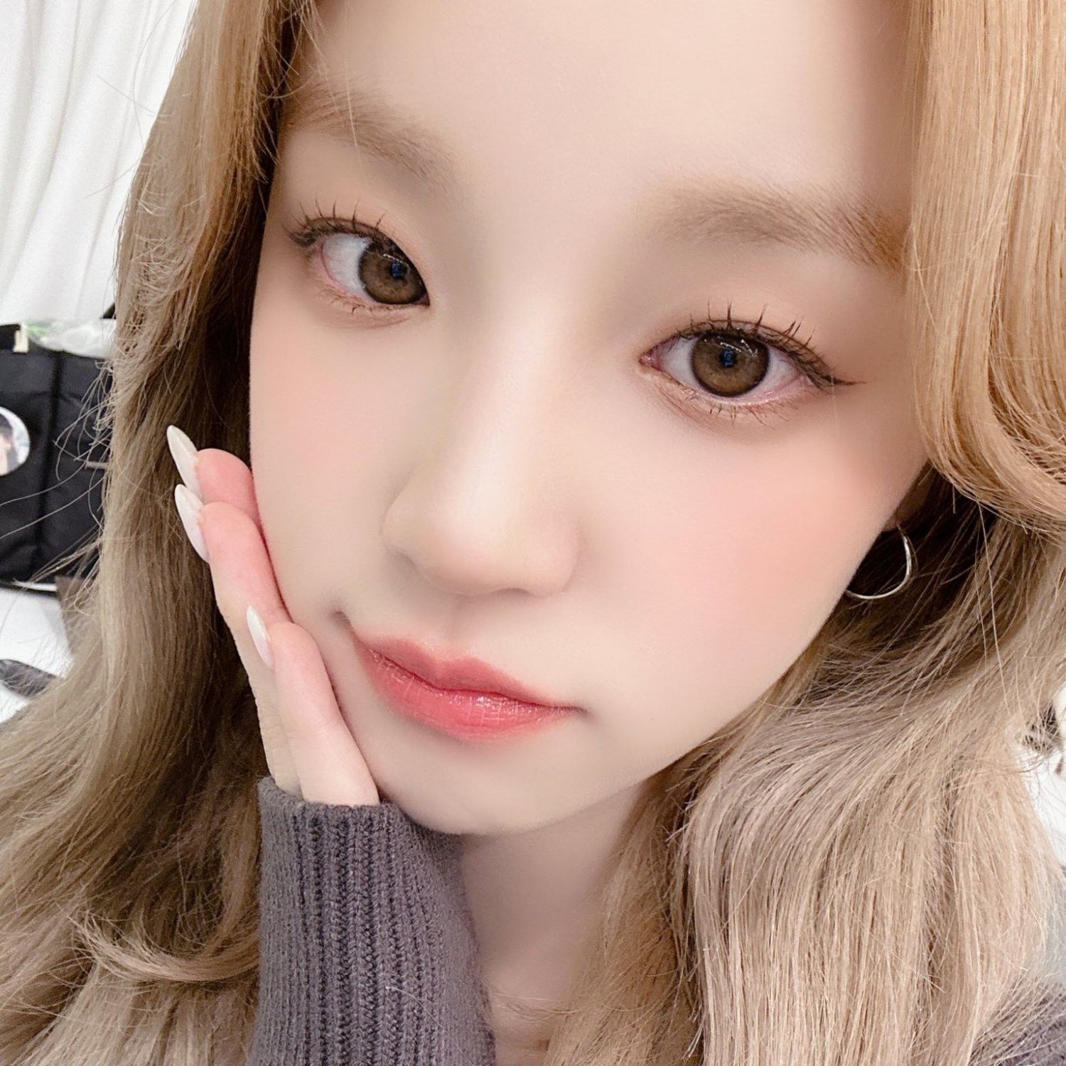 Foto aktivitas terbaru Yuqi (i-dle)
